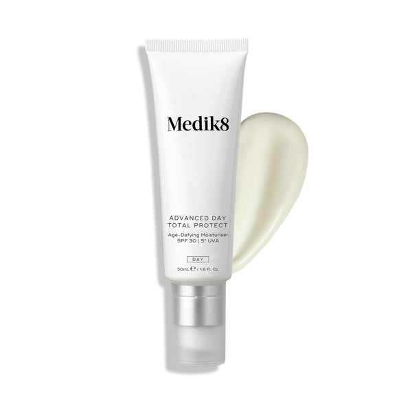 Medik8 Advanced Day Total Protect, anti-aging fuktkräm med SPF 30.-1