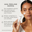 Bild av Medik8 Sleep Glycolic där en person applicerar produkten, med text om produktens fördelar såsom snabb utjämning och upplysande resultat.