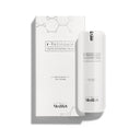 Produktbild av Medik8 r-Retinoate Day & Night Eye Serum i en kartongförpackning.