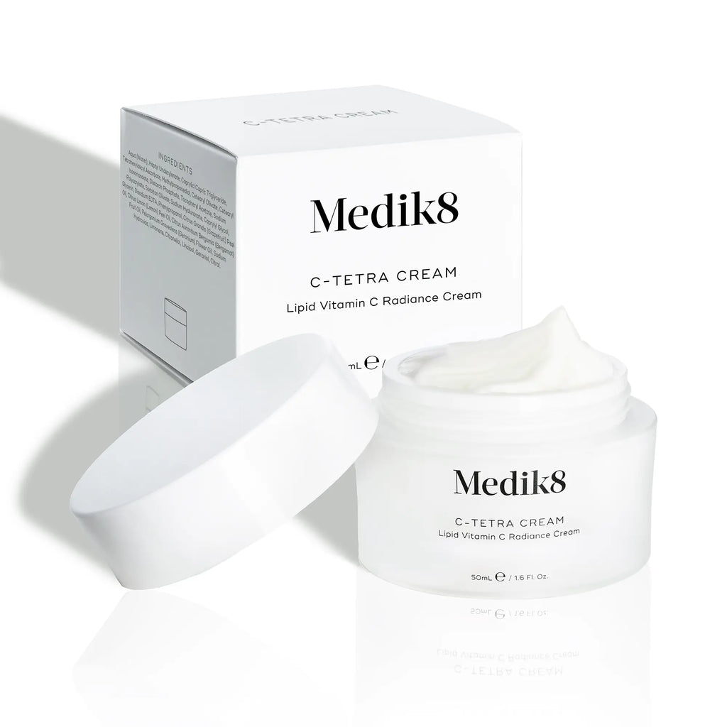 Medik8 C-Tetra Cream med förpackning, visande produktens utseende och krämens konsistens.