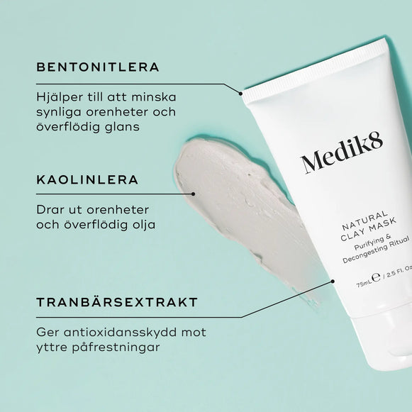 Bild av Medik8 Natural Clay Mask med förklarande text om innehållet: Bentonitlera, kaolinlera och tranbärsextrakt.-hover-2